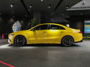 2020AMG CLA 35 4MATIC ȣ