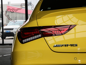 2020AMG CLA 35 4MATIC ^