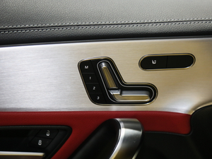 2020A(y)MG CLA 35 4MATIC {{(dio)(ji)