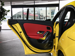 2020A(y)MG CLA 35 4MATIC ܇T