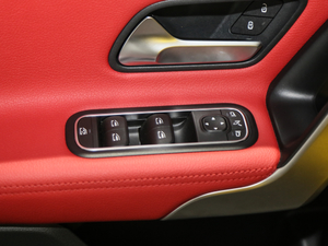 2020AMG CLA 35 4MATIC {܇ƅ^	