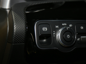 2020AMG CLA 35 4MATIC v܇Ƅ