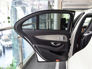 2019AMG E 53 4MATIC+ ܇T