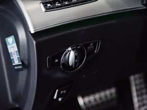 2019AMG E 53 4MATIC+ п؅^