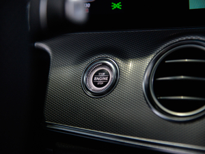 2019AMG E 53 4MATIC+ п؅^