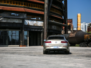 2019A(y)MG E 53 Coupe 4MATIC+ w^