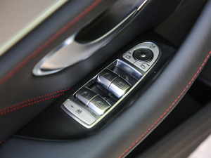 2019AMG E 53 4MATIC+ {܇ƅ^	