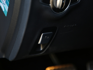 2019AMG E 53 4MATIC+ v܇Ƅ