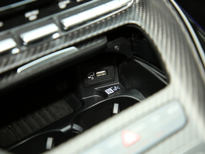 2019A(y)MG GT 63 S 4MATIC+ T܇ g