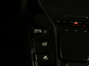 2019A(y)MG GT 63 S 4MATIC+ T(mn)܇(ch) п؅^(q)