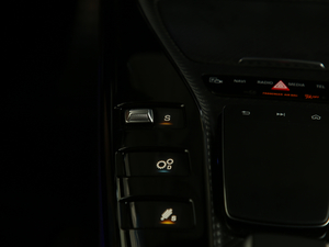 2019A(y)MG GT 63 S 4MATIC+ T(mn)܇(ch) п؅^(q)