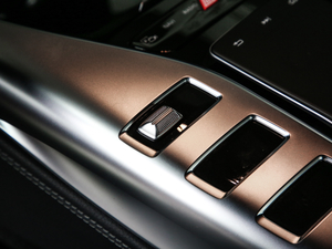 2019A(y)MG GT 50 T܇ п؅^(q)