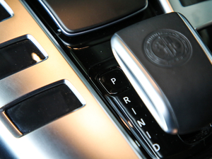 2019A(y)MG GT 50 T܇ п؅^(q)