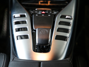 2019A(y)MG GT 50 T܇ п؅^(q)