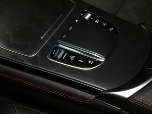 2020AMG GLC 43 4MATIC п؅^