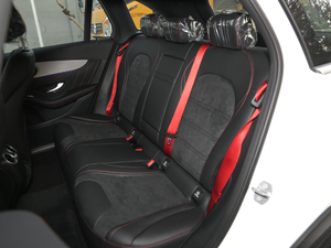 2020款AMG GLC 43 4MATIC 后排座椅