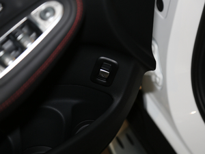 2020AMG GLC 43 4MATIC ISUV п؅^(q)