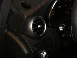 2020AMG GLC 43 4MATIC ISUV п؅^(q)