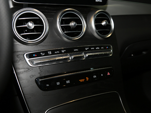 2020AMG GLC 43 4MATIC ISUV п؅^(q)