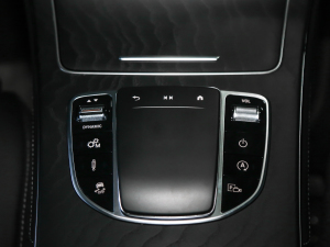 2020AMG GLC 63 4MATIC+ ISUV п؅^