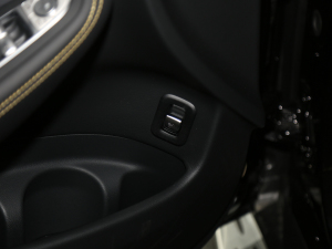 2020AMG GLC 63 S 4MATIC+ ISUV п؅^