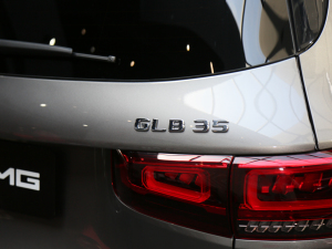 2021AMG GLB 35 4MATIC ϸ