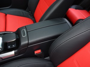 2021Ŀ AMG GLB 35 4MATIC 