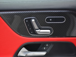 2021Ŀ AMG GLB 35 4MATIC {{