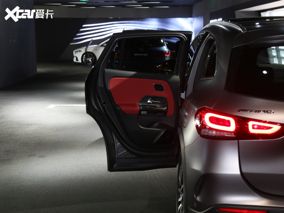 2021YGLAAMG AMG GLA 45 4MATIC+