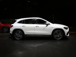 2021AMG GLA 35 4MATIC w^