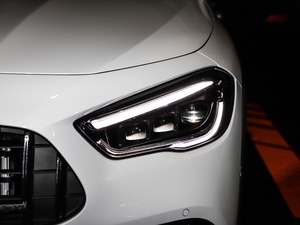 2021AMG GLA 35 4MATIC ^