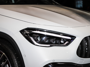 2021AMG GLA 35 4MATIC ^