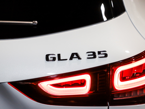 2021AMG GLA 35 4MATIC ^