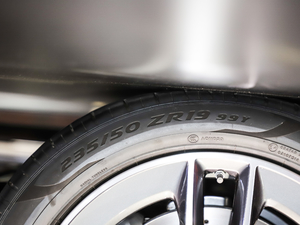 2021AMG GLA 35 4MATIC ^