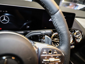 2021AMG GLA 35 4MATIC п؅^(q)