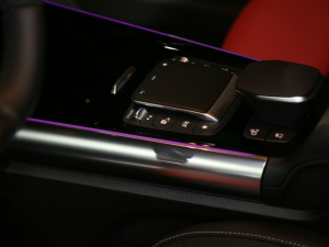 2021AMG GLA 45 4MATIC+ п؅^