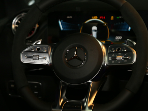 2021AMG GLA 45 4MATIC+ п؅^