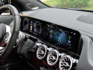 2021AMG GLA 35 4MATIC п؅^