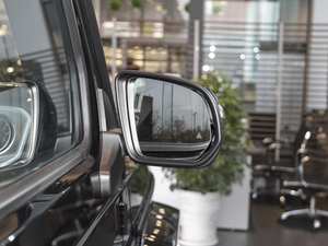 20204.0T AMG G 63Ӱ֮؄e ^