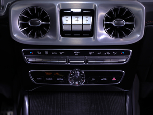 20204.0T AMG G 63Ӱ֮؄e {