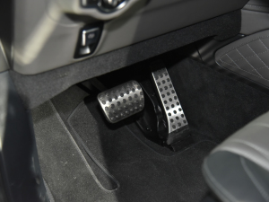 20204.0T AMG G 63Ӱ֮؄e п؅^(q)