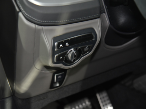 20204.0T AMG G 63Ӱ֮؄e п؅^(q)