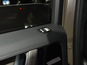 20204.0T AMG G 63Ӱ֮؄e п؅^(q)