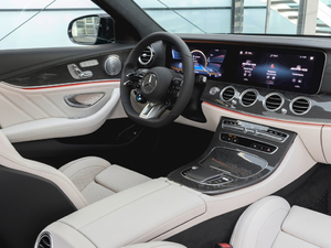 2021款AMG E 53 4MATIC+ Estate 中控区