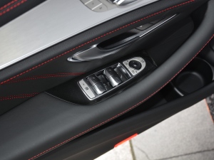 2021AMG E 53 4MATIC+ {܇ƅ^	