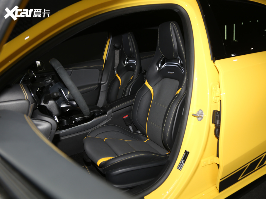 2020YA(j)AMG(M(jn)) AMG A 45 S 4MATIC+؄e