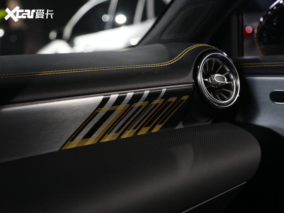 2020YAAMG(M(jn)) AMG A 45 S 4MATIC+؄e