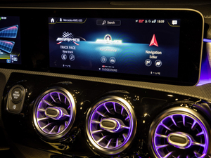 2020AMG A 35 4MATIC п؅^