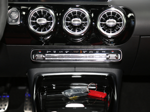 2020AMG A 45 4MATIC+ {{