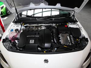 2020款AMG A 45 4MATIC+ 发动机